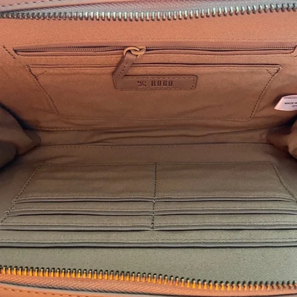 HOBO Cole Quilted Leather Clutch - Picture 3 of 6